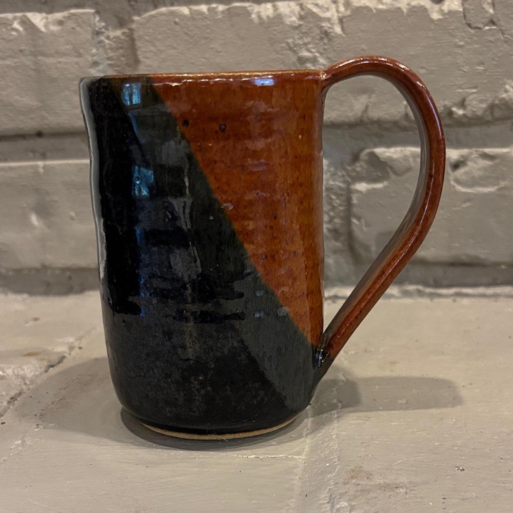 Handcrafted 14oz Pottery Mug in Black, Grey‎ and Brown